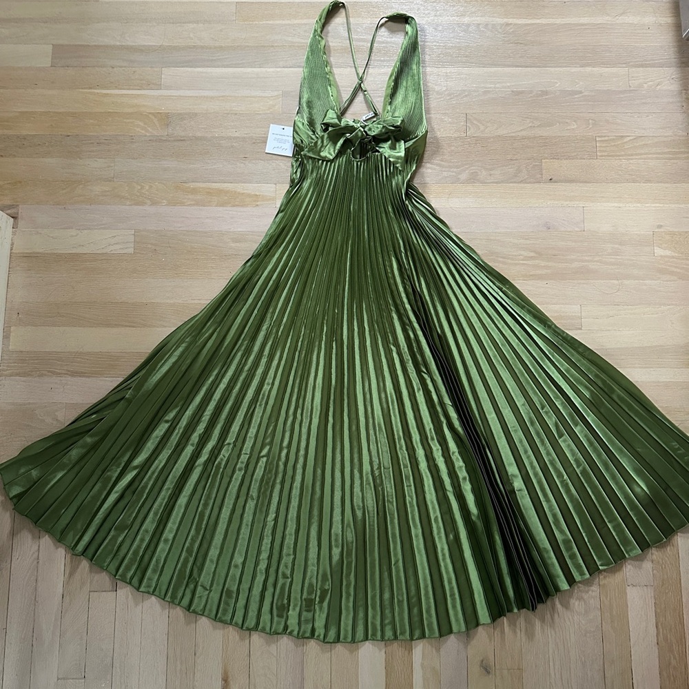 Petal & Pup Green Pleated Halter Sundress